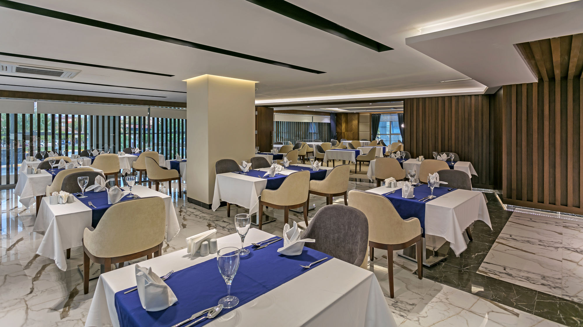B Business Hotel & Spa Antalya Luaran gambar